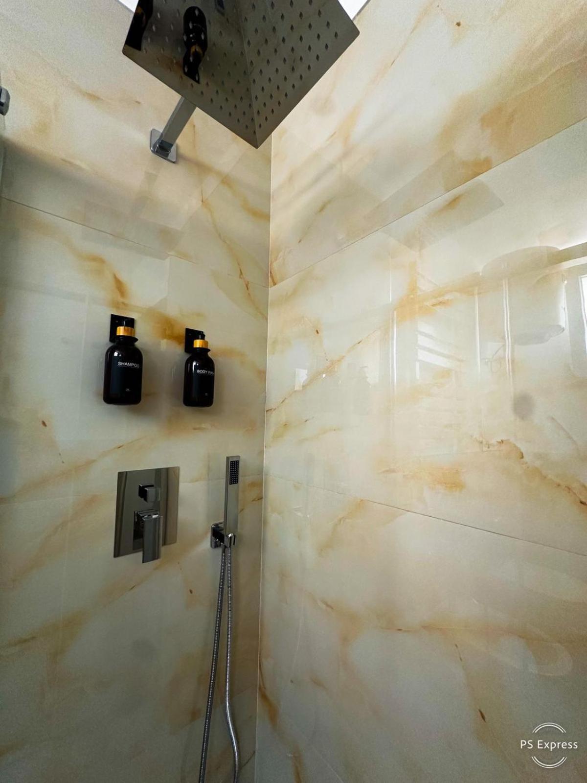 Luxury Apartments Collection Sand Suite パッソスクロ エクステリア 写真